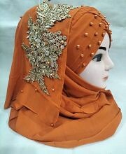 Pearl Ready to Wear with Golden Bunch - Rust Brown