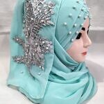 Pearl Floral Ready to Wear with Silver Bunch - Cyan